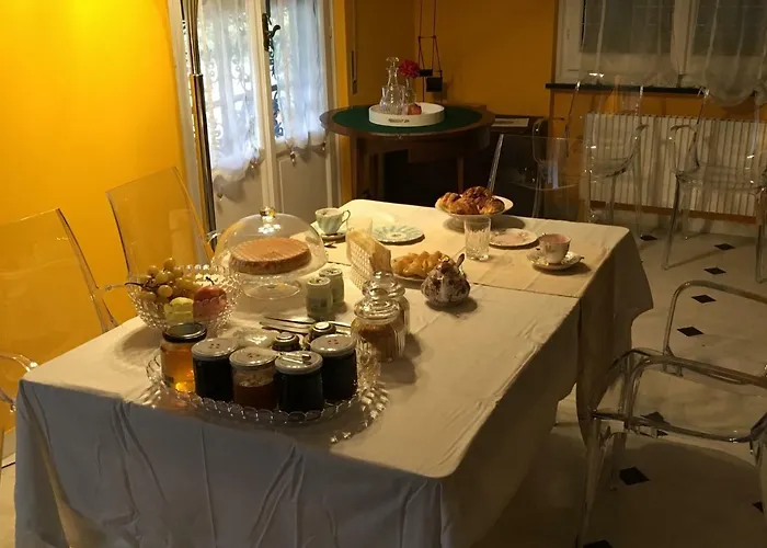 La Rosa Segreta Bed & Breakfast 3*