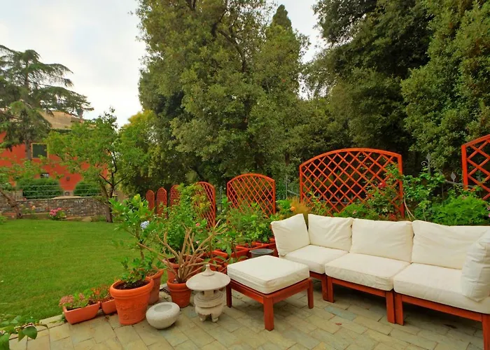 La Rosa Segreta Bed & Breakfast